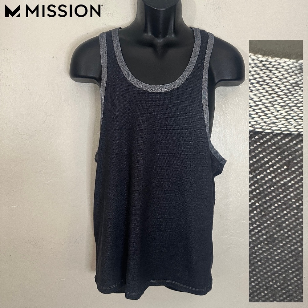 Mission Tank Top Large Gently worn 85% polyester / 12% rayon / 3% spandex